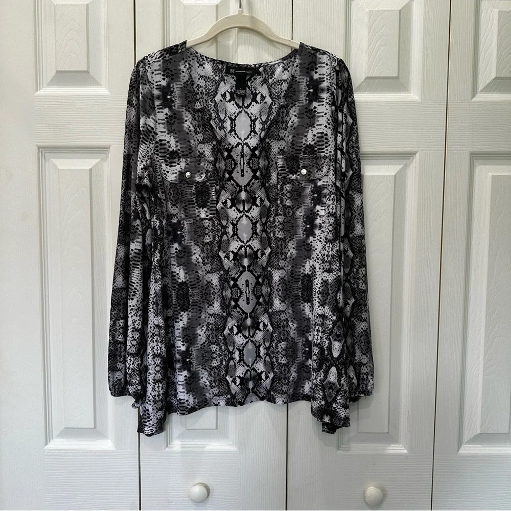 INC International Concepts Black and White Blouse - Picture 1 of 3
